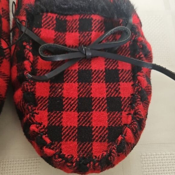 Torrid Red and Black Checkered Moccasin Slippers - Picture 8 of 16